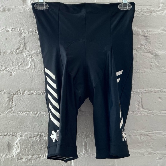 Descente Other - Descente Mens Black Padded
Cycling Shorts Size XL Nylon Spandex Blend